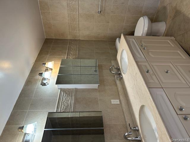 26 W Broadway # 301, Long Beach, NY 11561