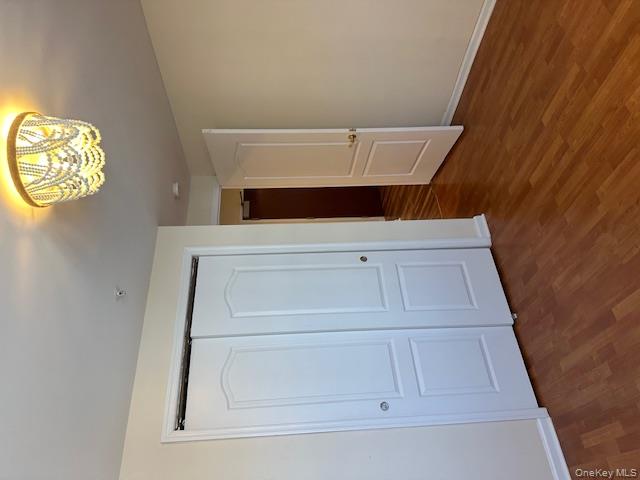 26 W Broadway # 301, Long Beach, NY 11561