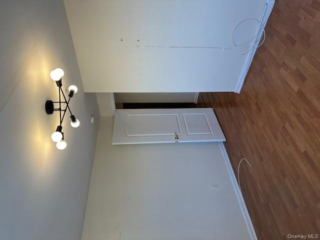 26 W Broadway # 301, Long Beach, NY 11561