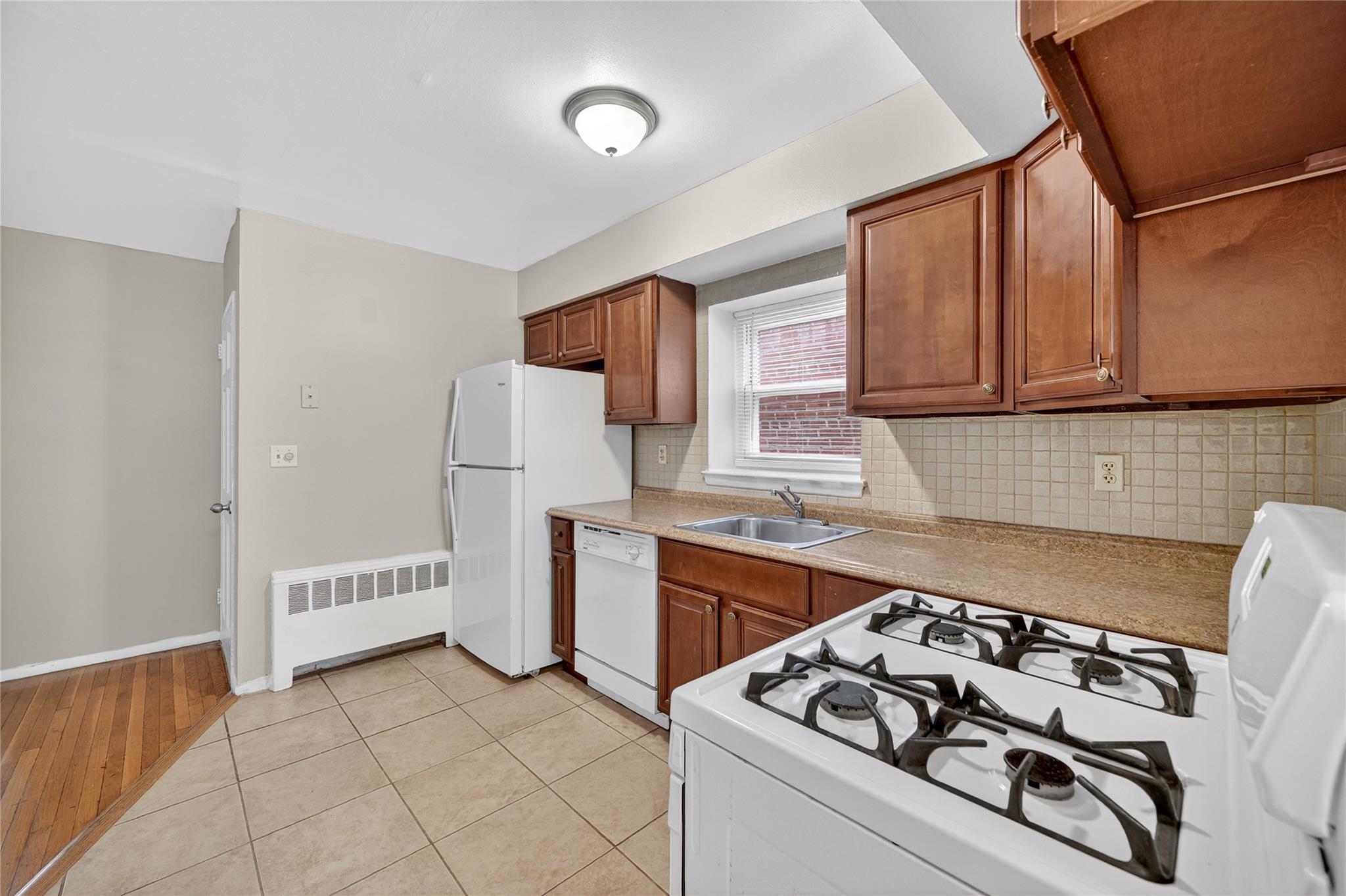 2166 Paulding Avenue, Bronx, NY 10462