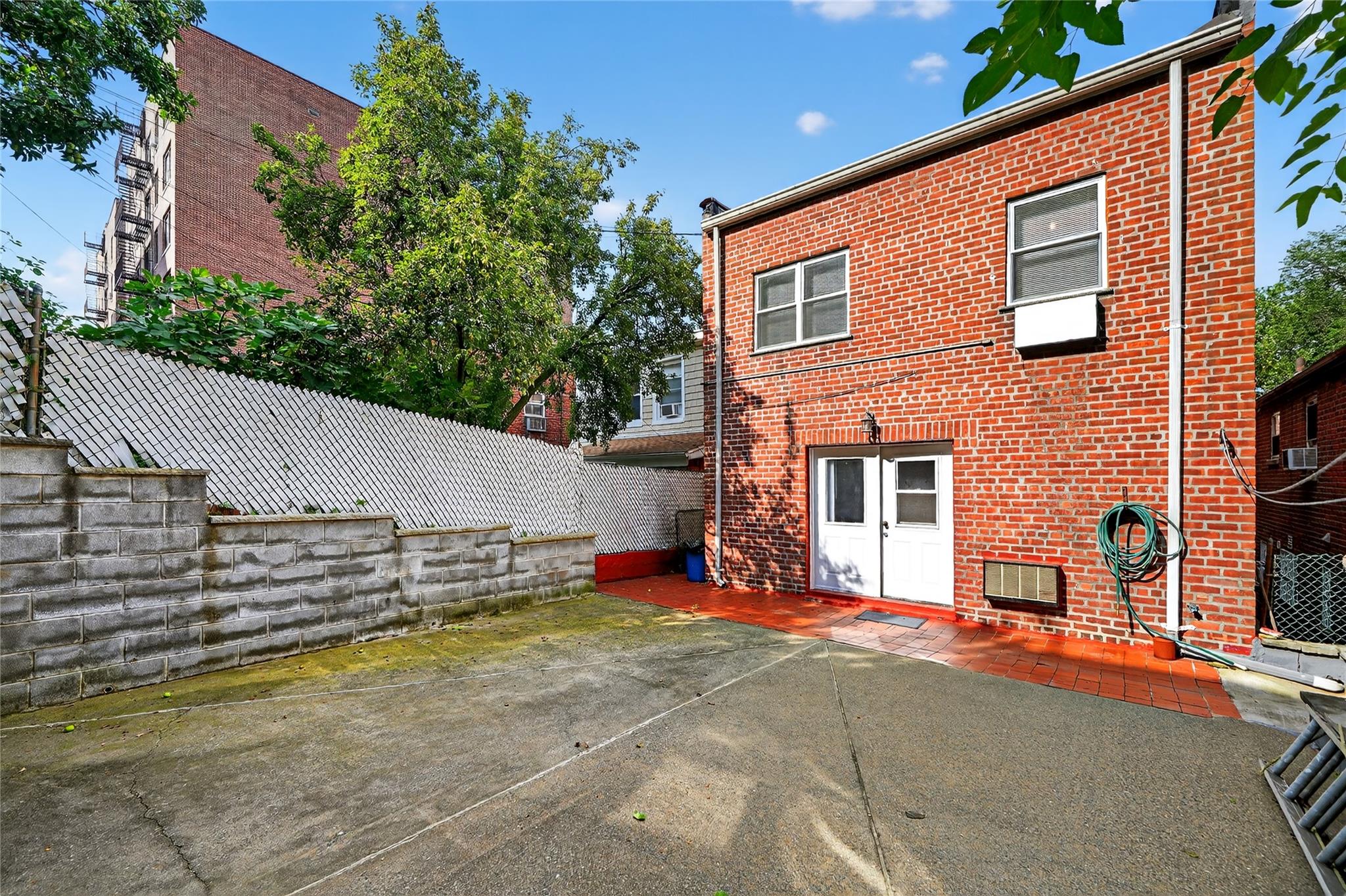 2166 Paulding Avenue, Bronx, NY 10462