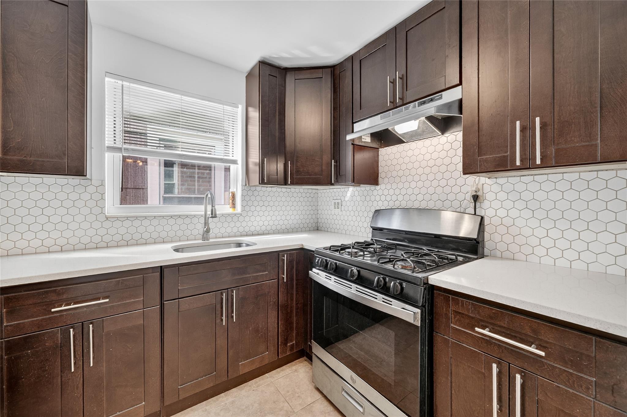 2166 Paulding Avenue, Bronx, NY 10462