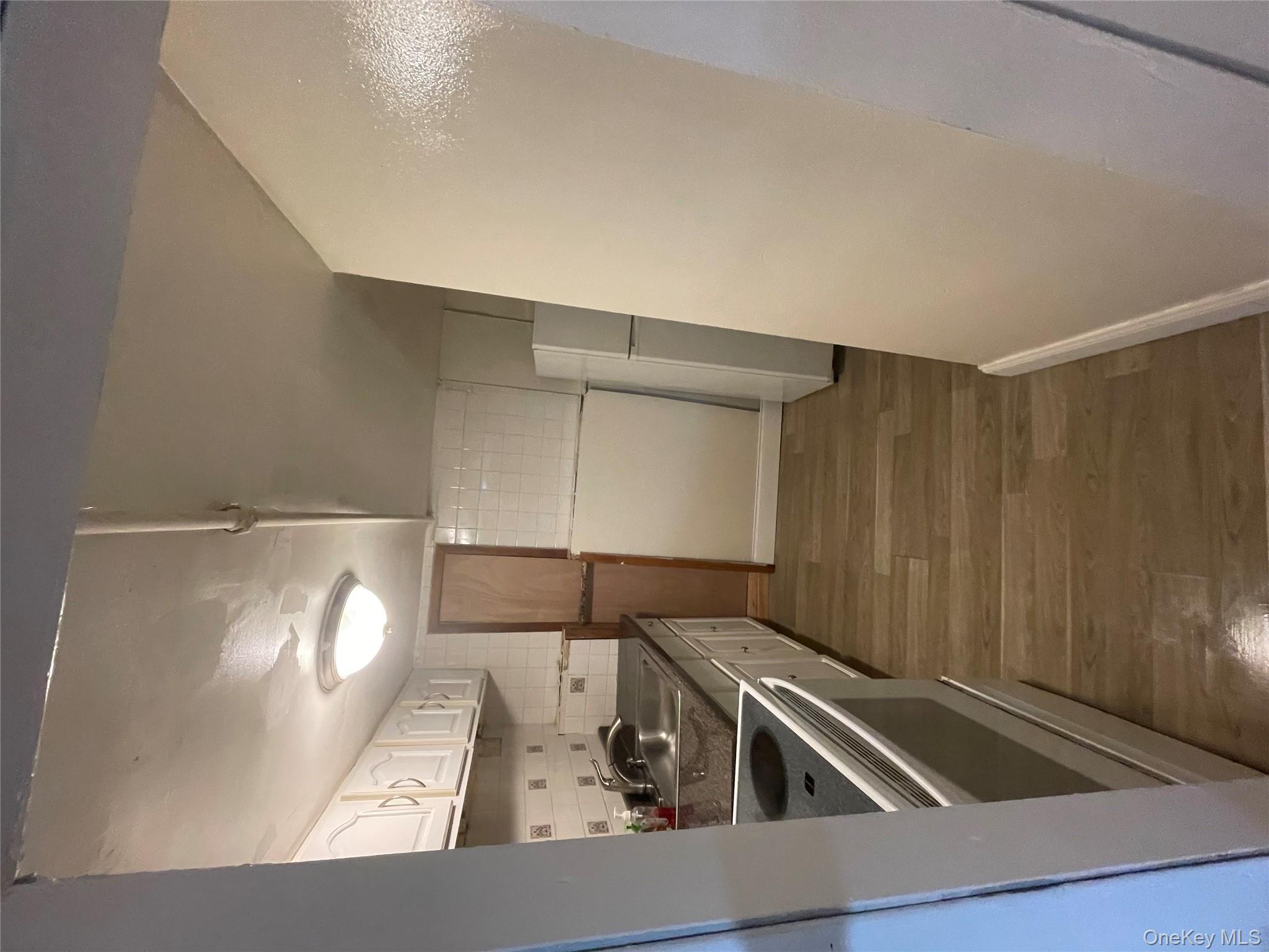 1011 Hemlock Street, Brooklyn, NY 11208