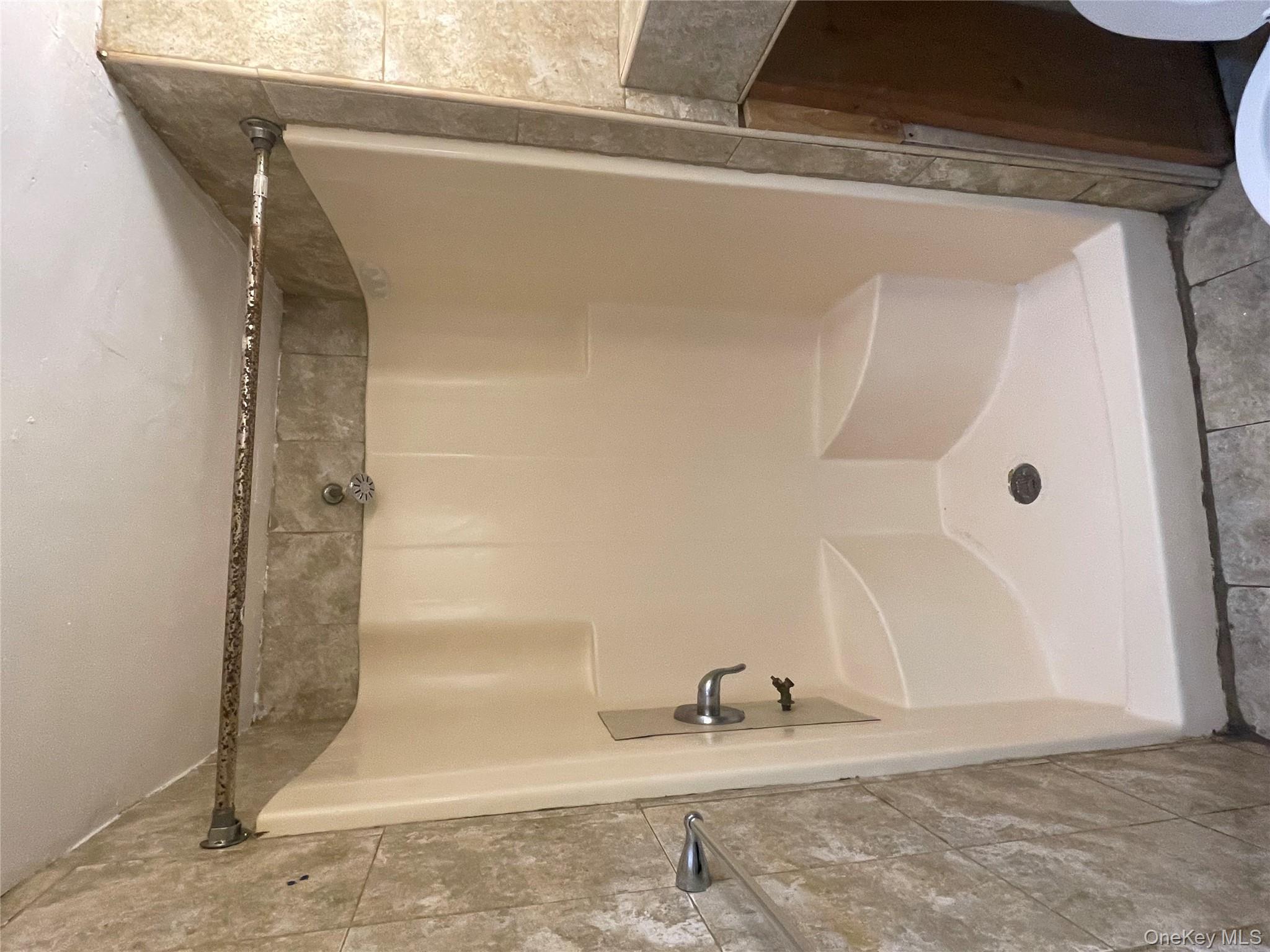 1011 Hemlock Street, Brooklyn, NY 11208