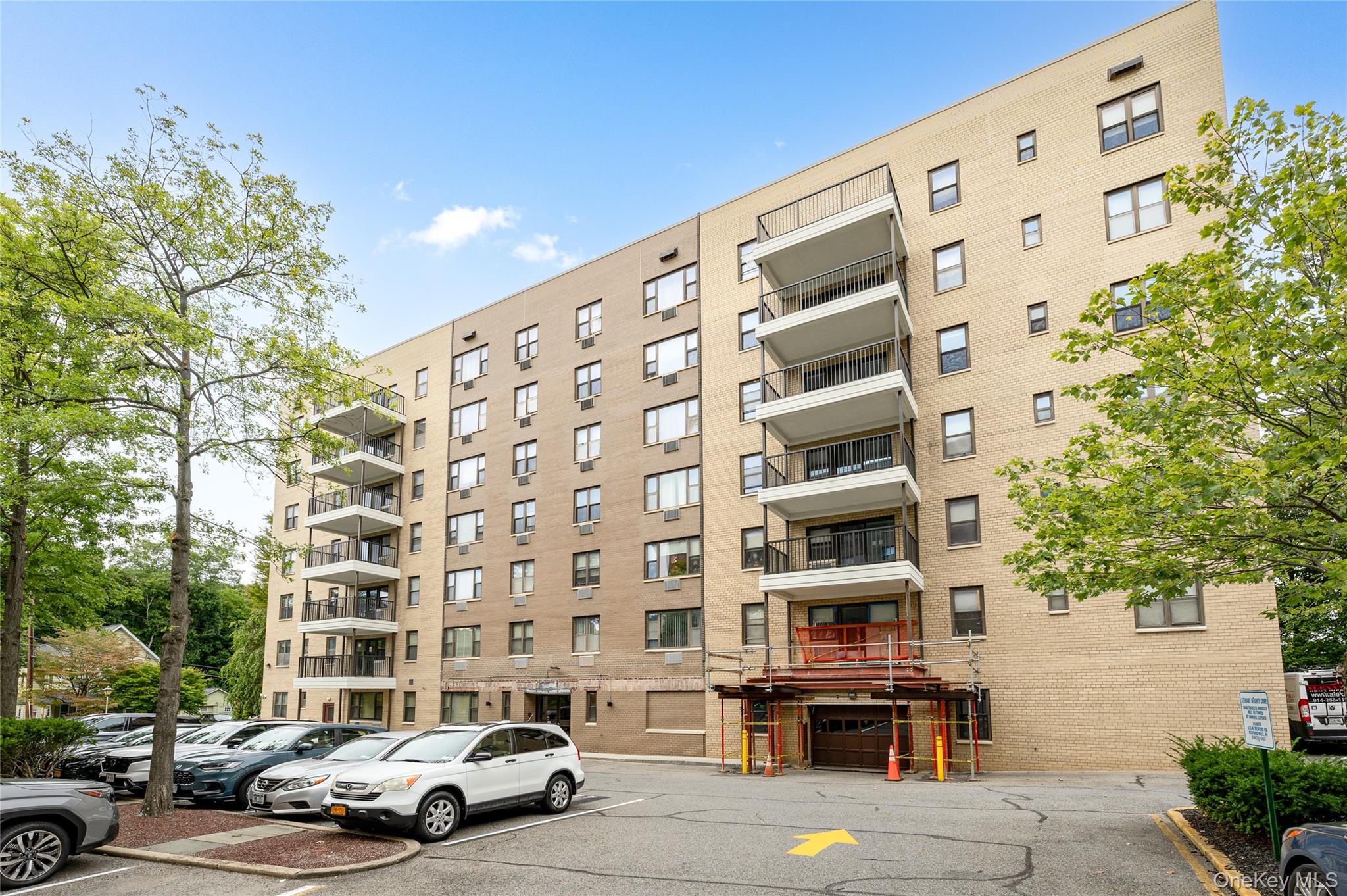 25 Stewart Place # 514, Mount Kisco, NY 10549