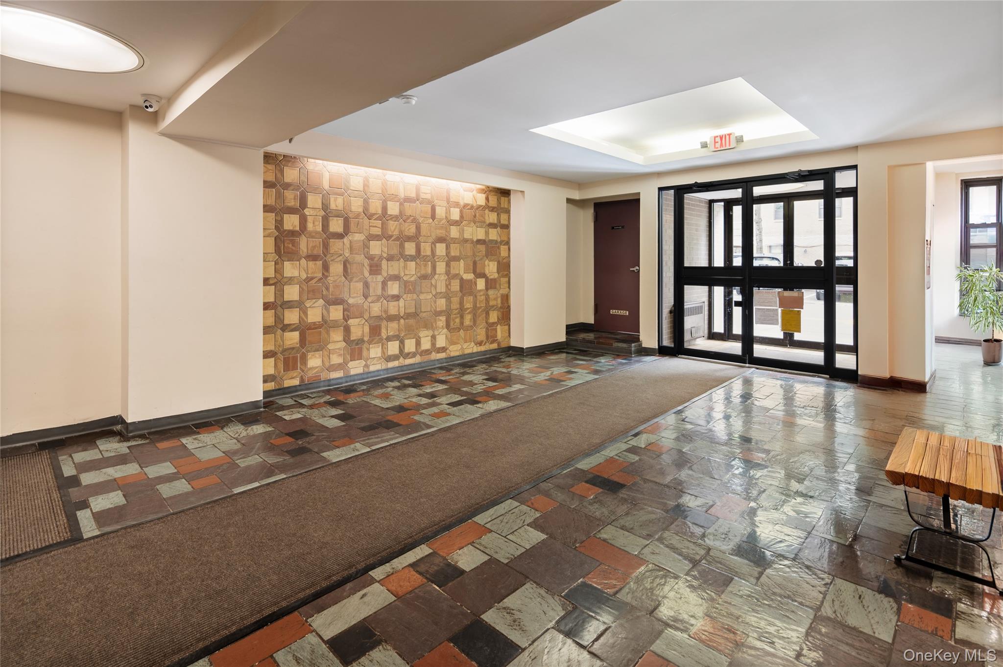 25 Stewart Place # 514, Mount Kisco, NY 10549