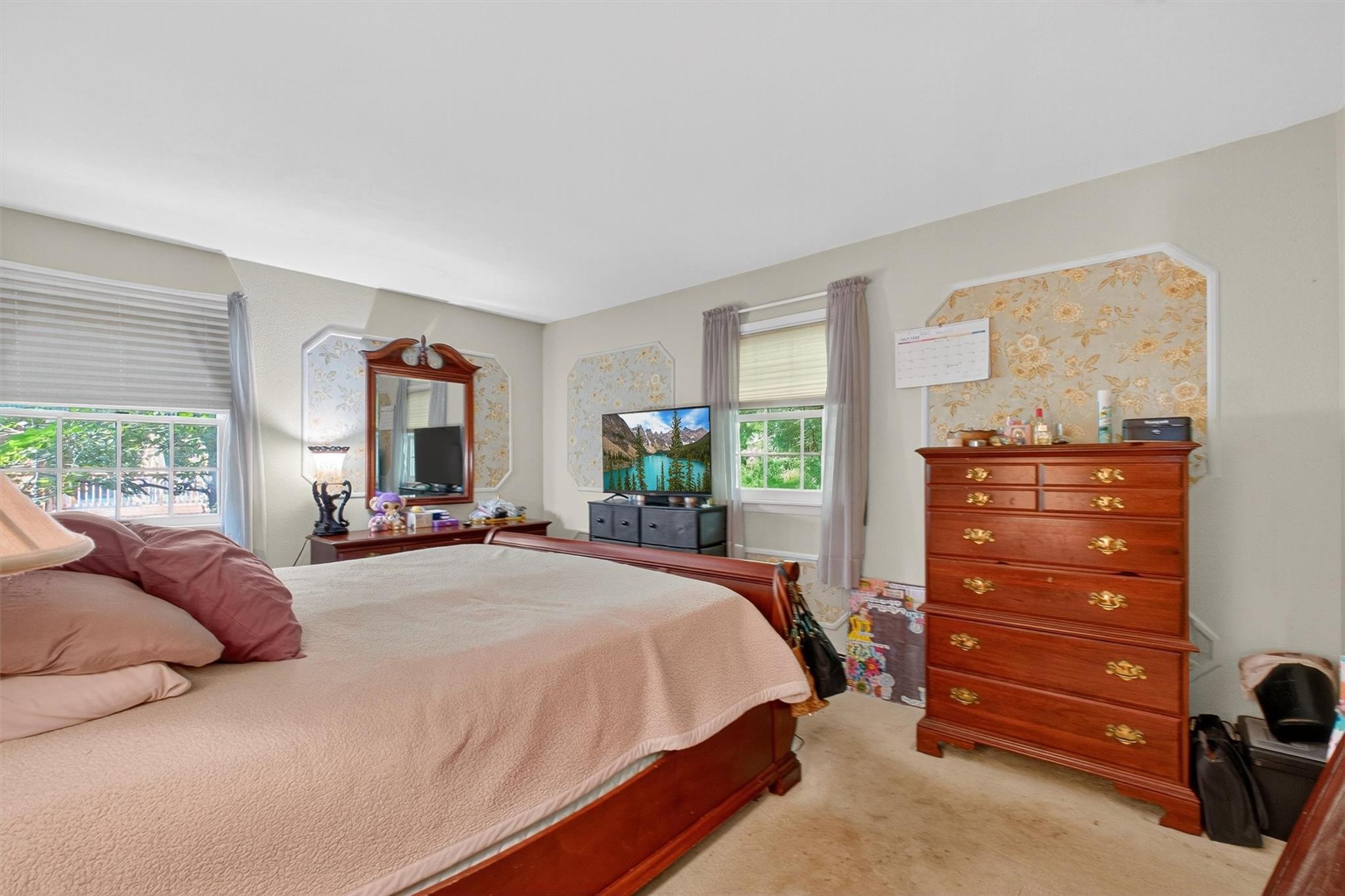 50 Hemlock Drive, Hopewell Junction, NY 12533