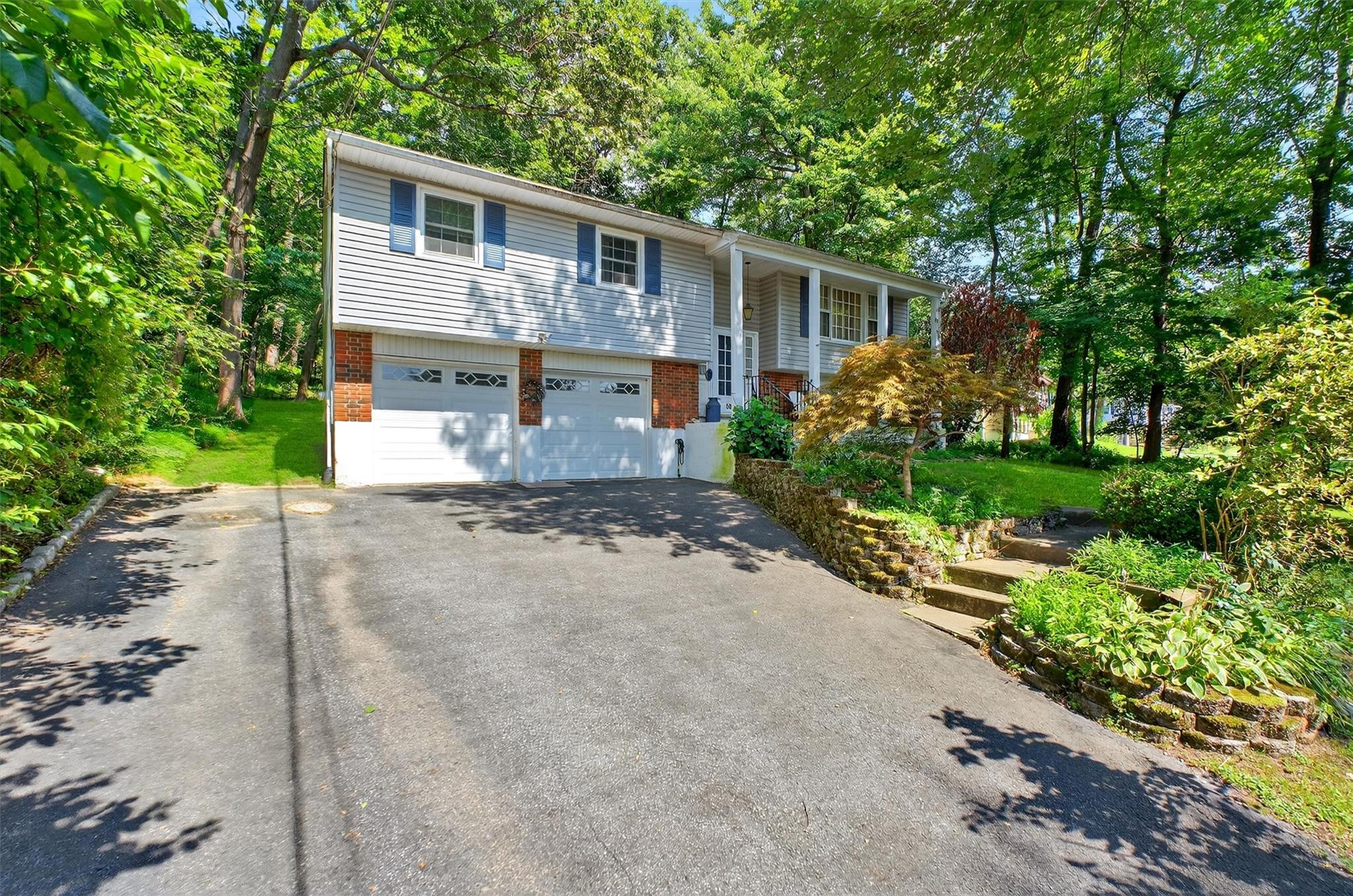 50 Hemlock Drive, Hopewell Junction, NY 12533