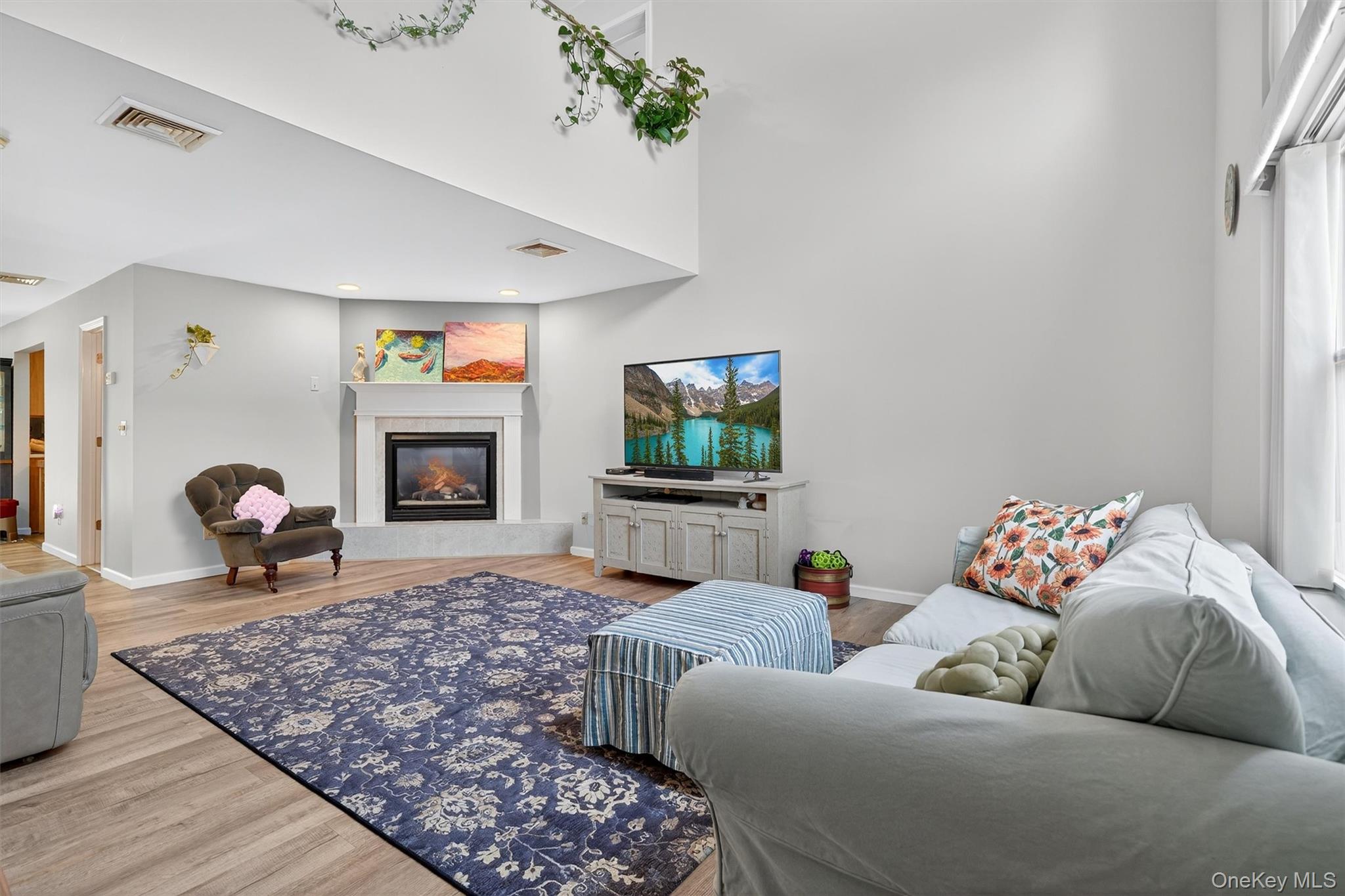 36 Village Cove, Warwick, NY 10990