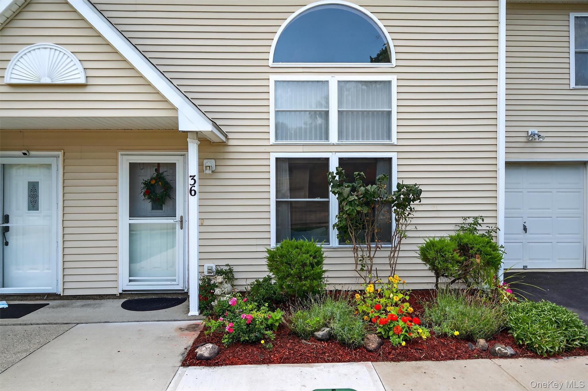 36 Village Cove, Warwick, NY 10990