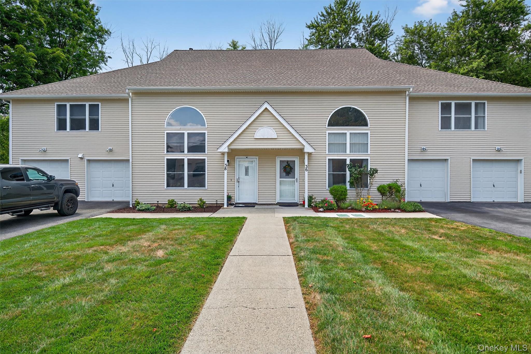 36 Village Cove, Warwick, NY 10990