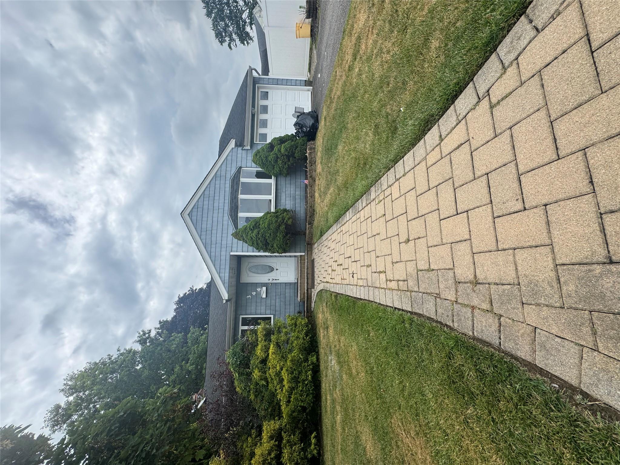 344 N Hickory Street, Massapequa, NY 11758