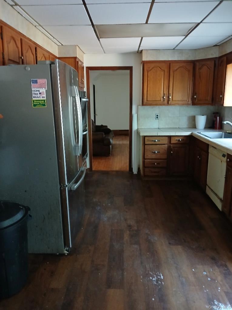 38 Tulip Grove Drive, Lake Grove, NY 11755