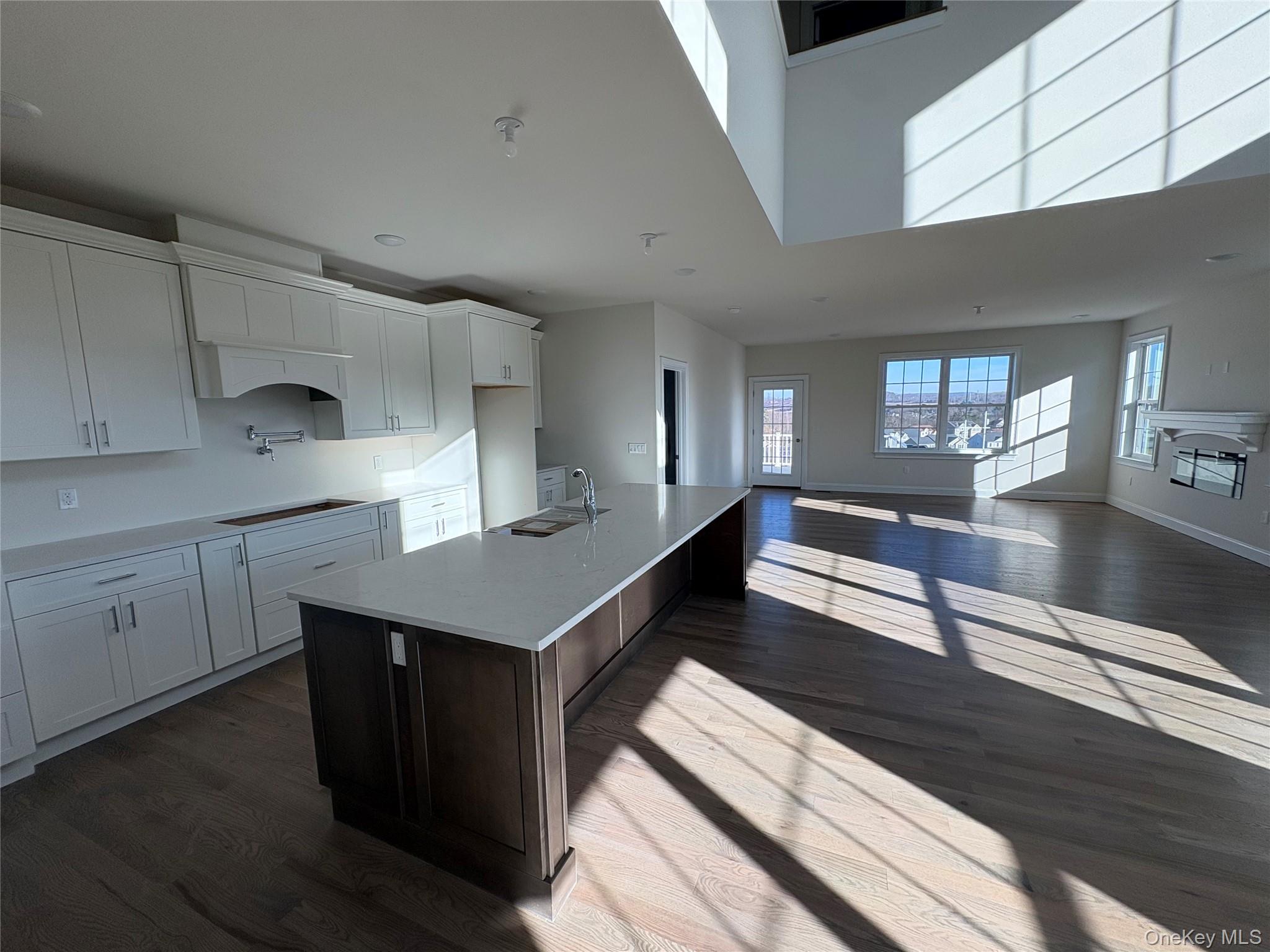 38 Dartmouth Drive, Poughkeepsie, NY 12603