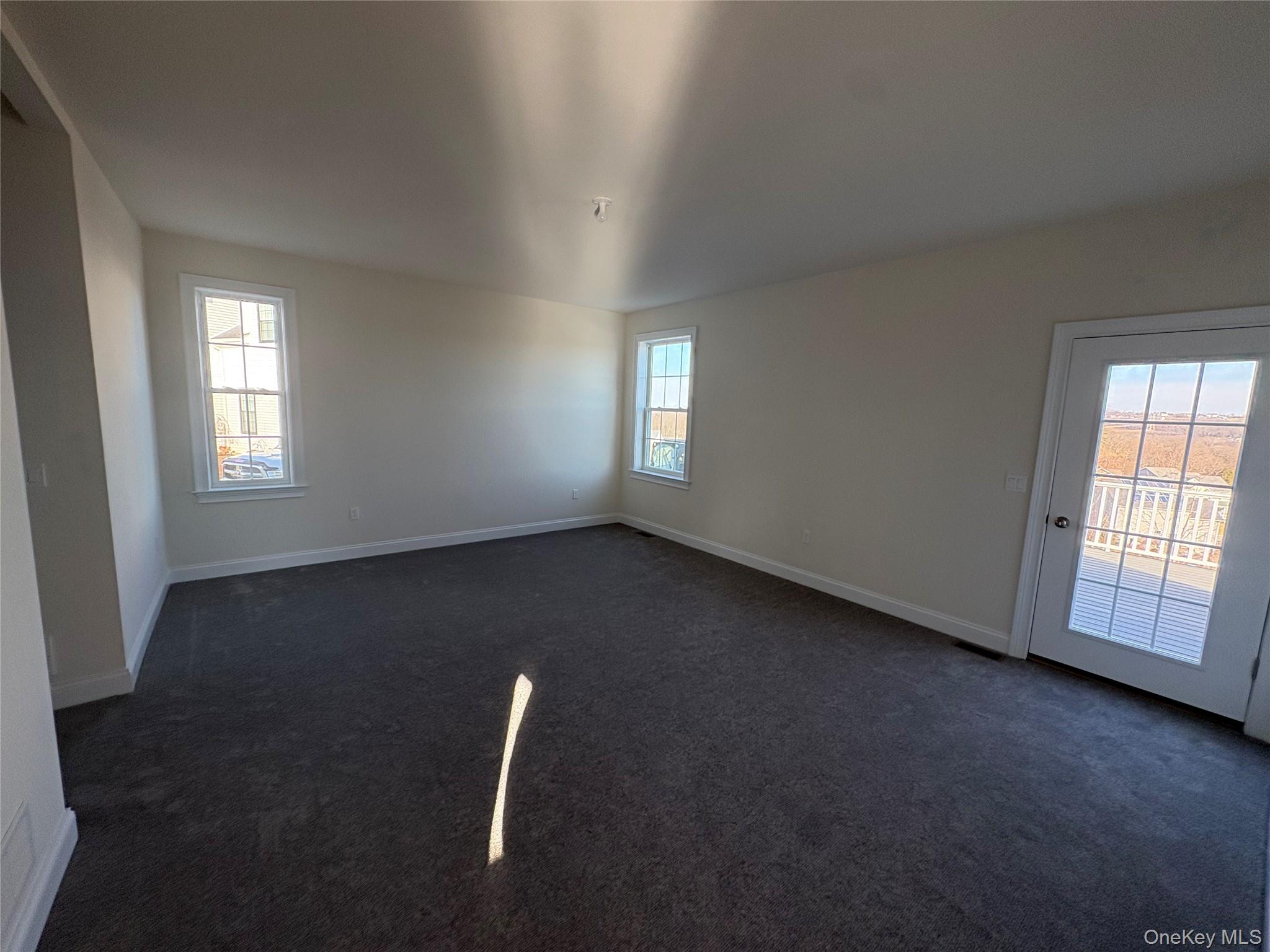 38 Dartmouth Drive, Poughkeepsie, NY 12603