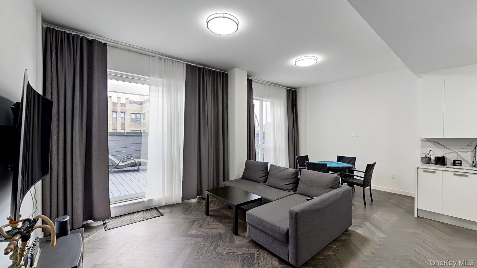 1414 W 4th Street # PENTHOUSE 5, Brooklyn, NY 11204