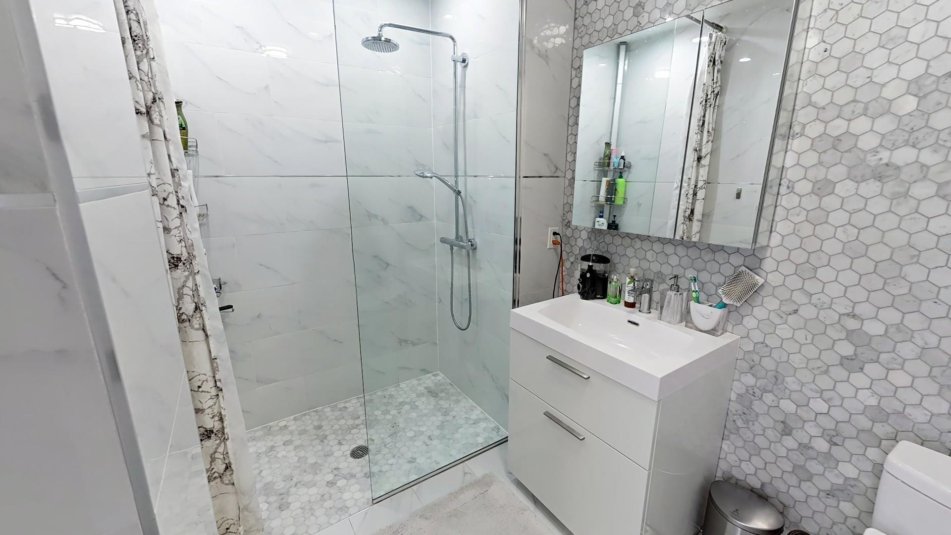 1414 W 4th Street # PENTHOUSE 5, Brooklyn, NY 11204