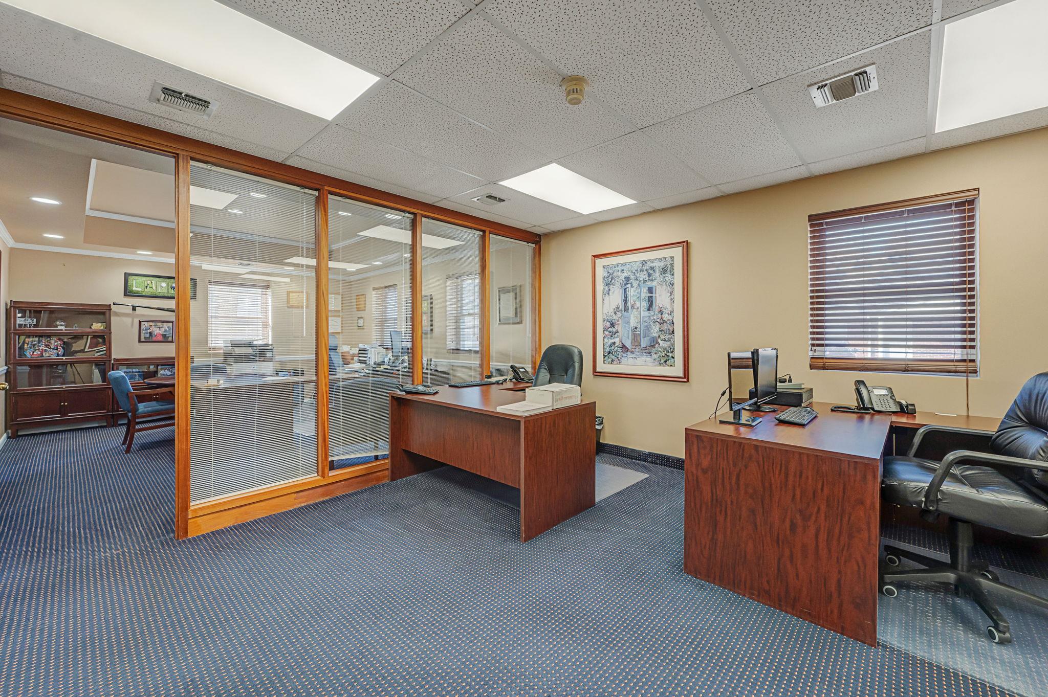 325 Middle Country Raod, Smithtown, NY 11787