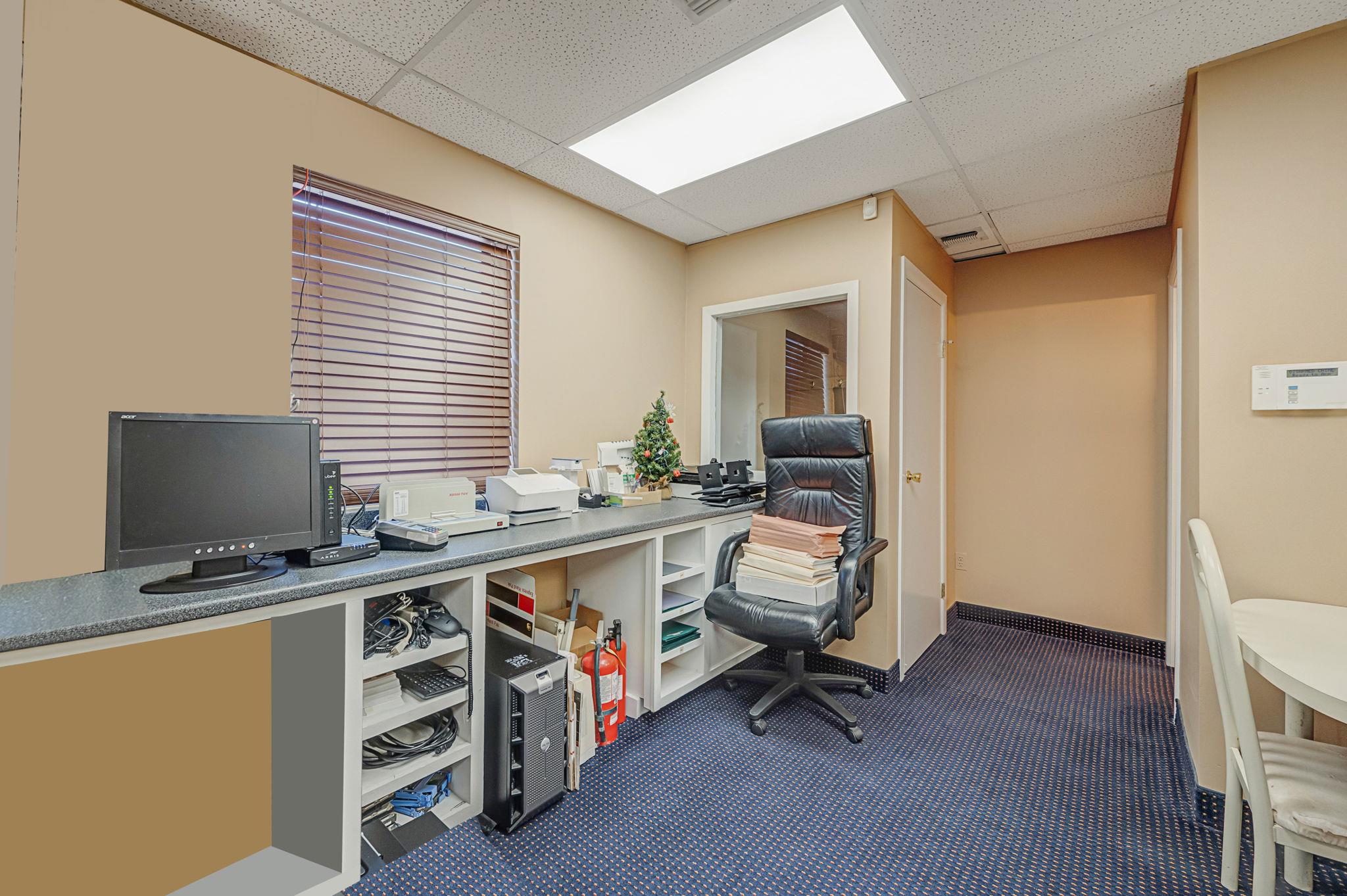 325 Middle Country Raod, Smithtown, NY 11787