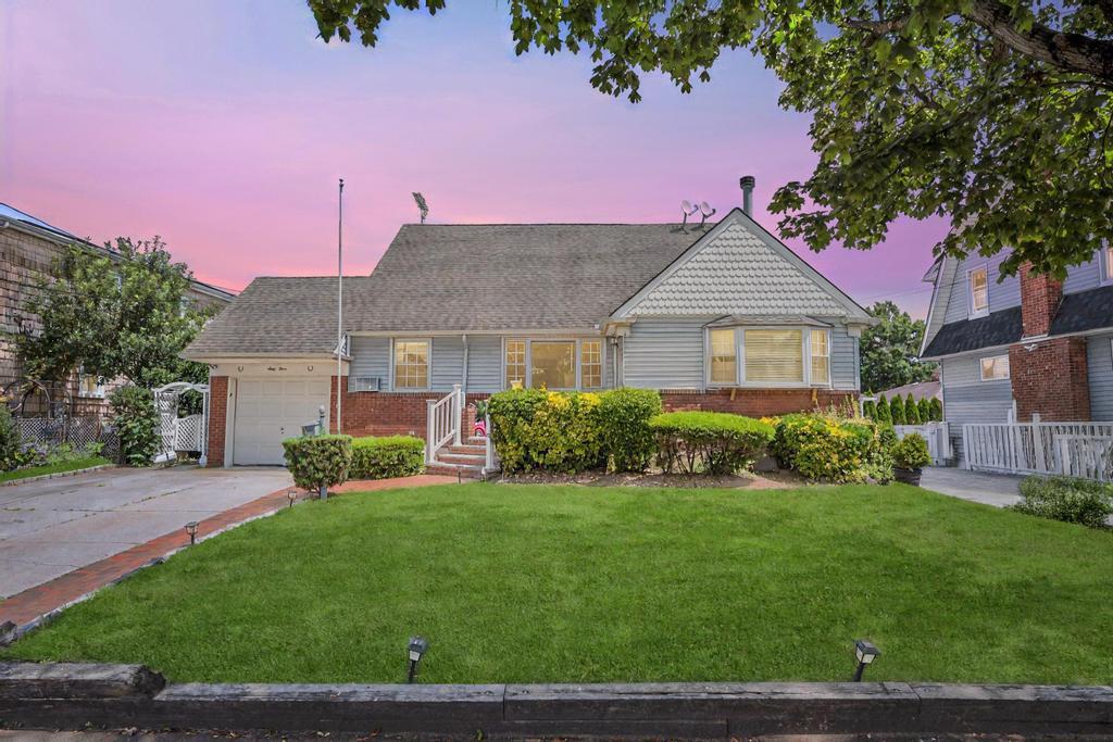64 Hodson Avenue, Lynbrook, NY 11563