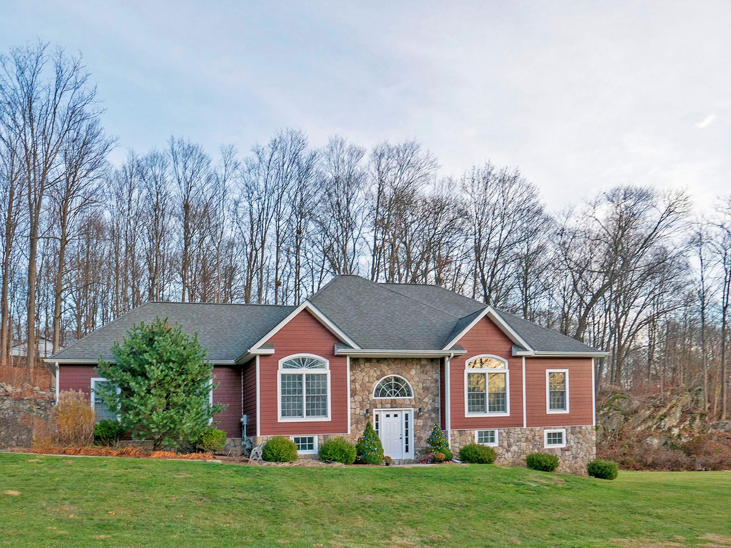 35 Huyler Drive, Hyde Park, NY 12538