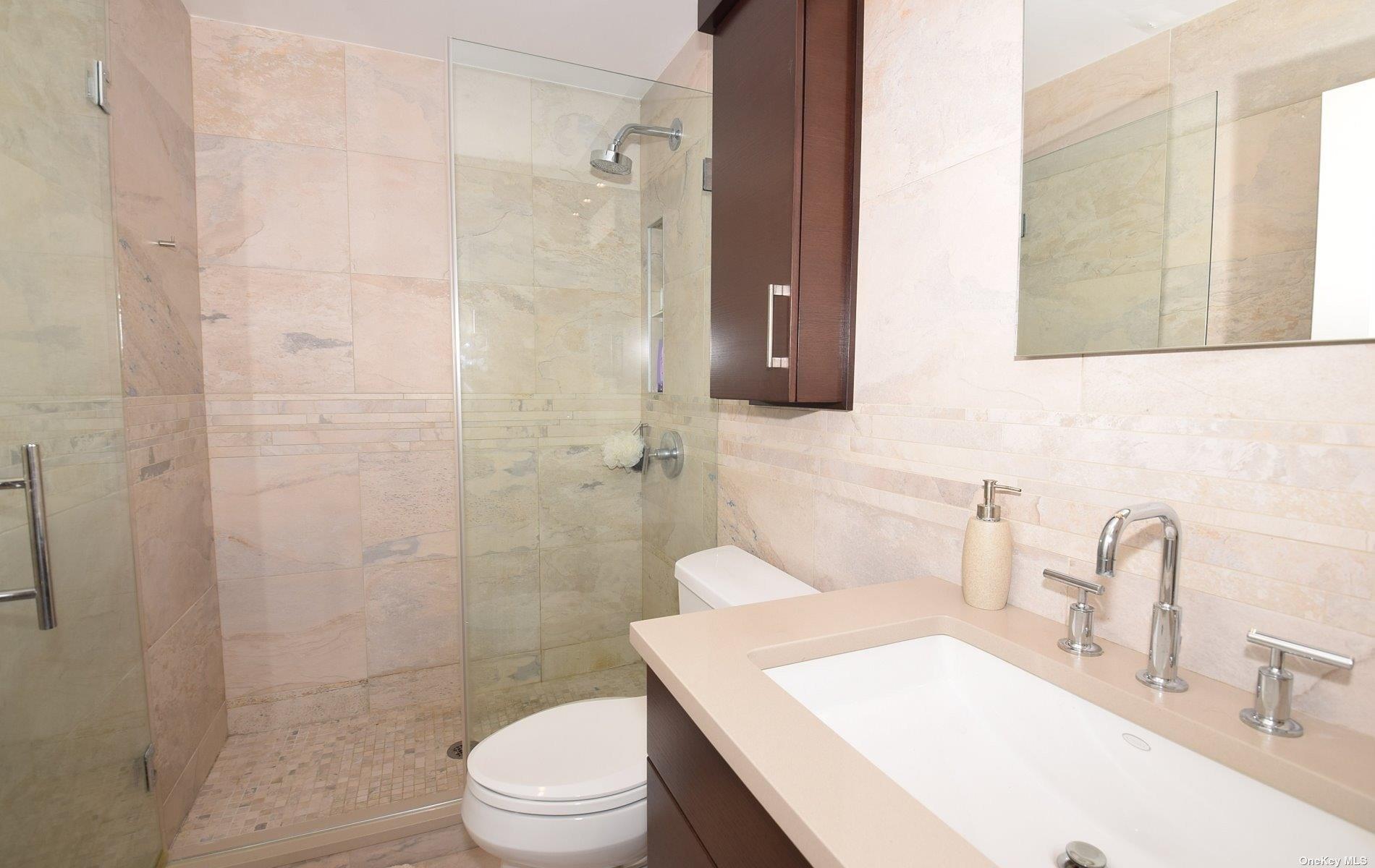 360 Shore Road # 5E, Long Beach, NY 11561