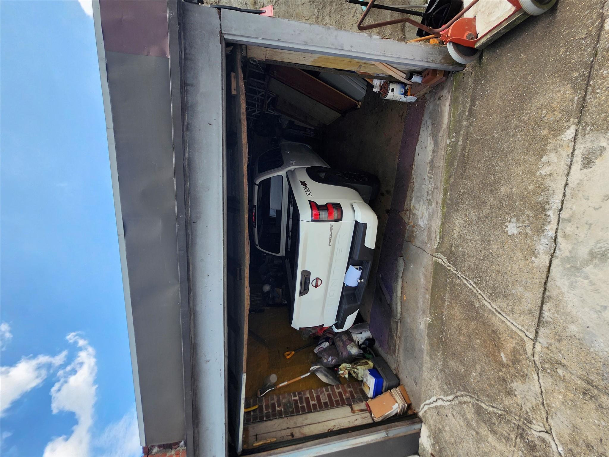 317 E 49th Street, Brooklyn, NY 11203