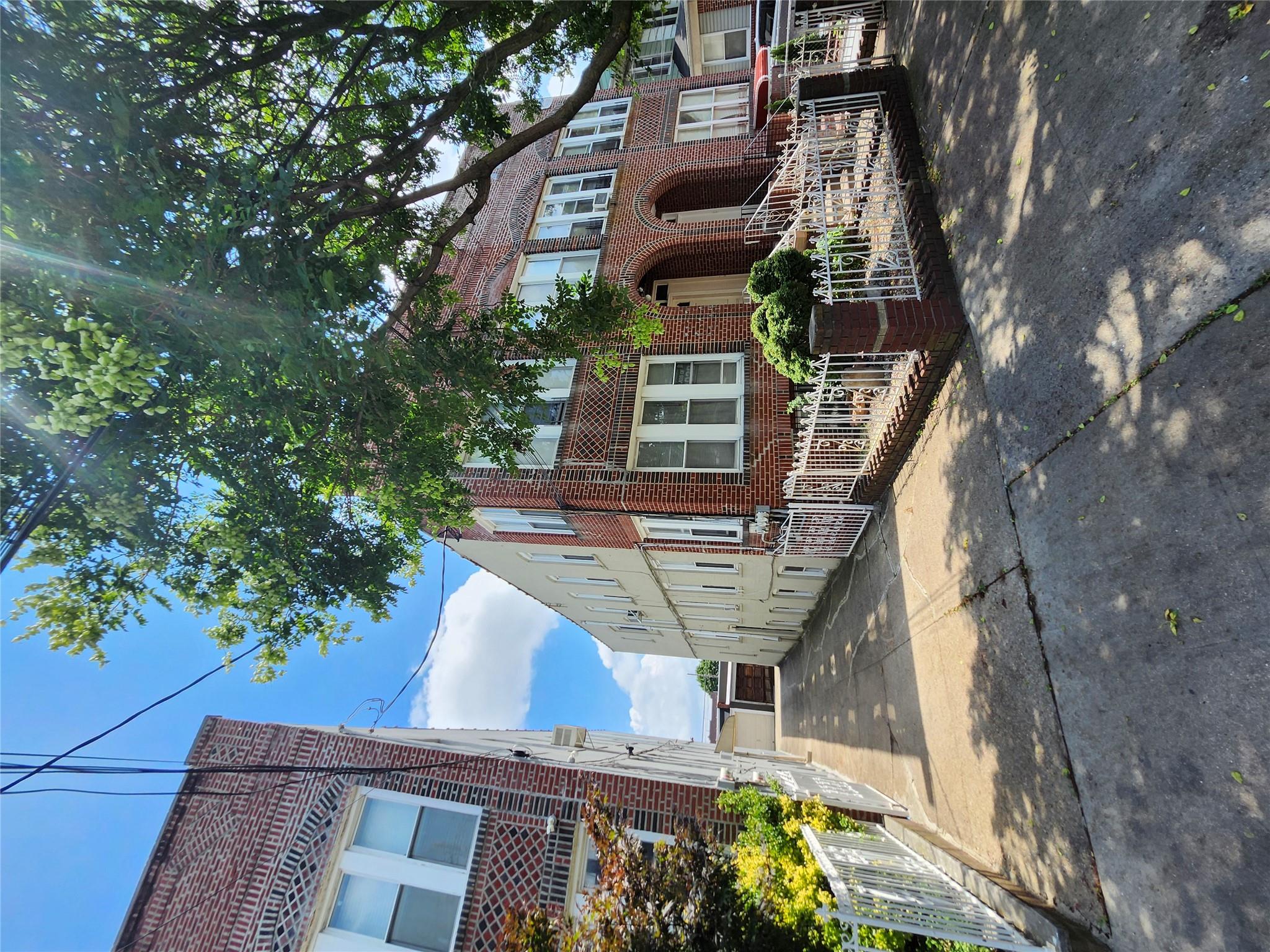 317 E 49th Street, Brooklyn, NY 11203