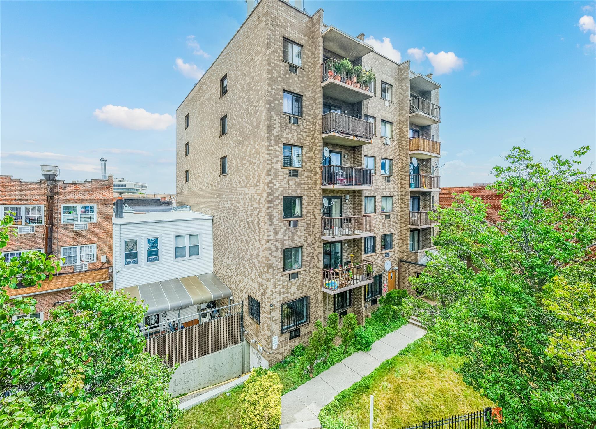 5409 108th Street # 6A, Corona, NY 11368