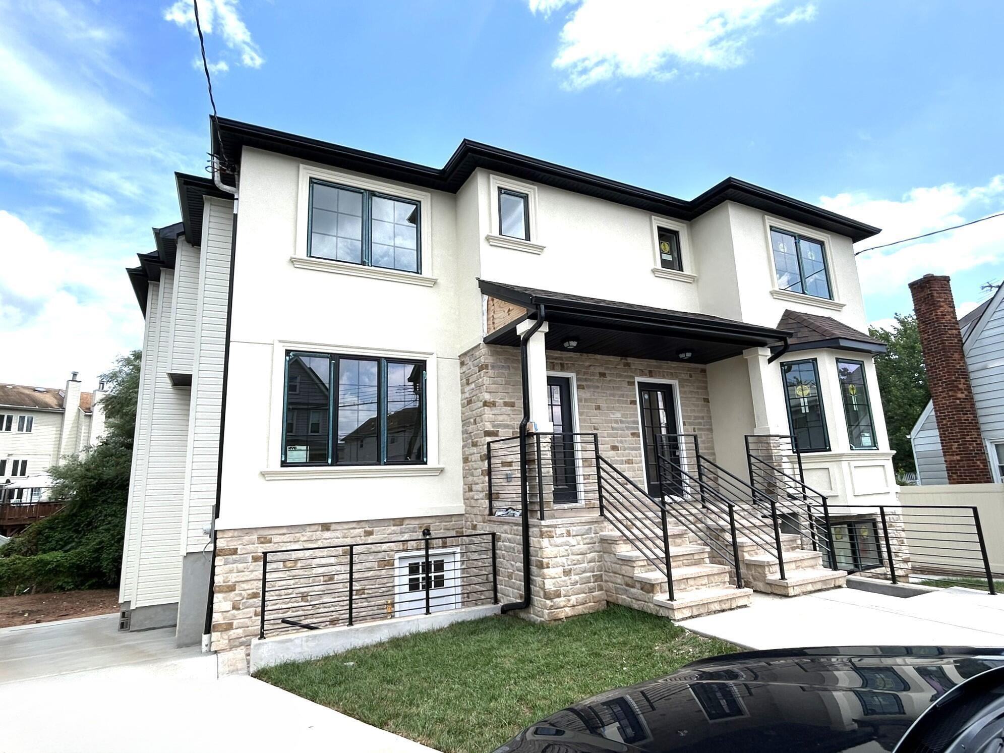 23 Marie Street, Staten Island, NY 10305