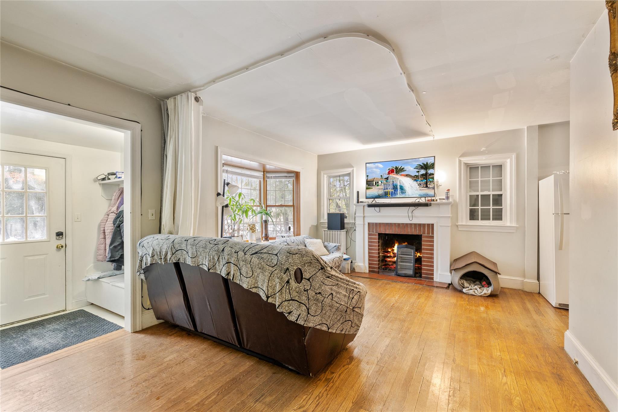 228 Saddle River Road, Airmont, NY 10952