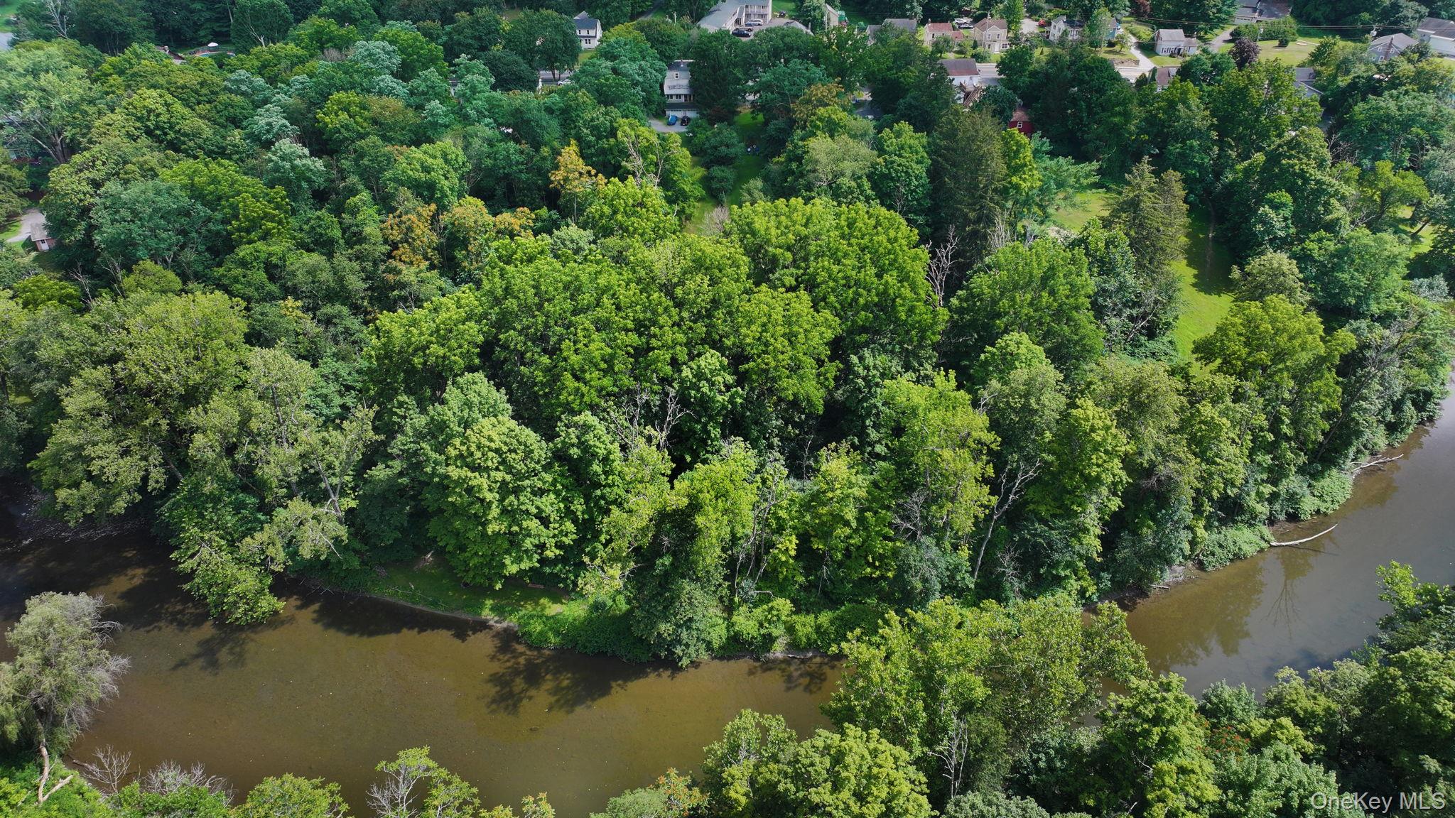 1675 Main Street, Pleasant Valley, NY 12569