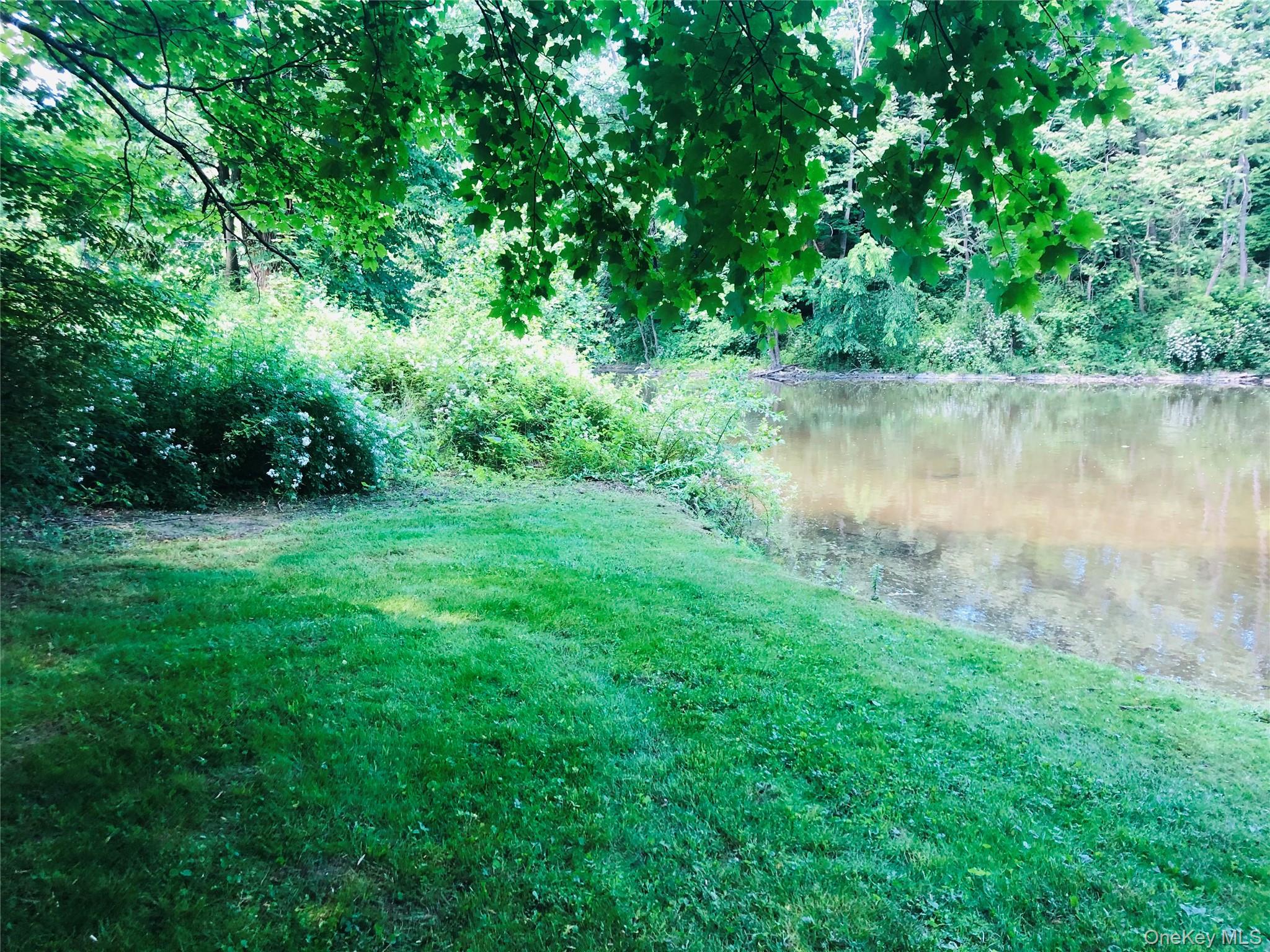 1675 Main Street, Pleasant Valley, NY 12569