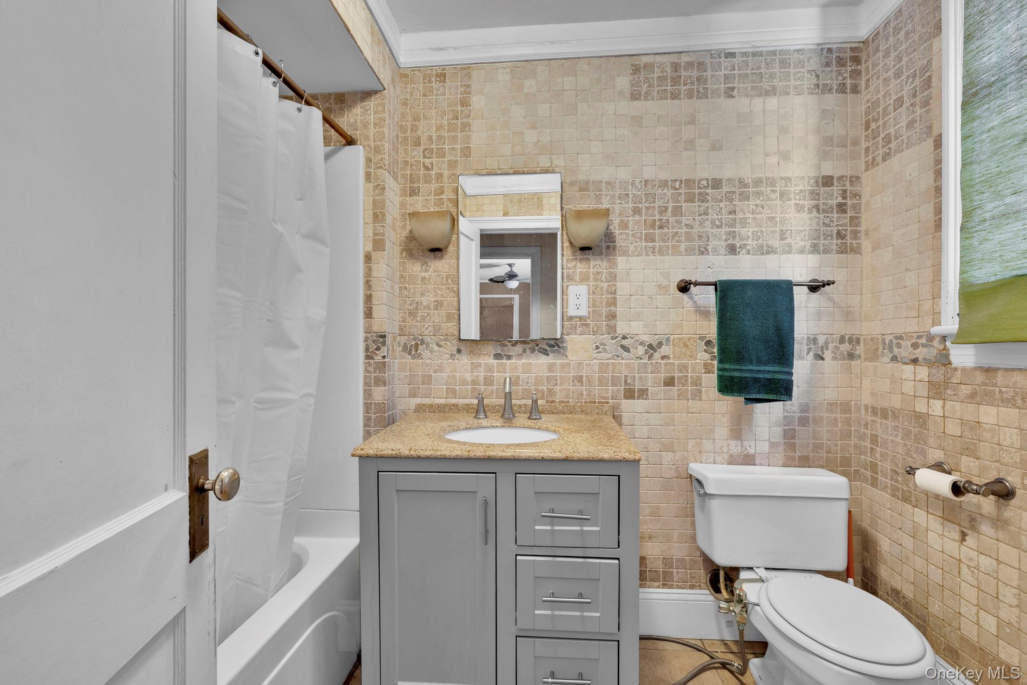 1675 Main Street, Pleasant Valley, NY 12569