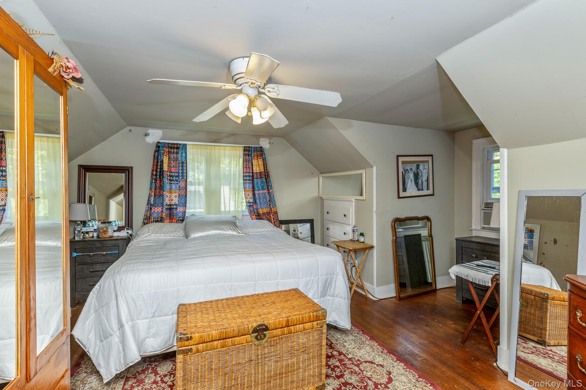 5660 Sound Avenue, Mattituck, NY 11952