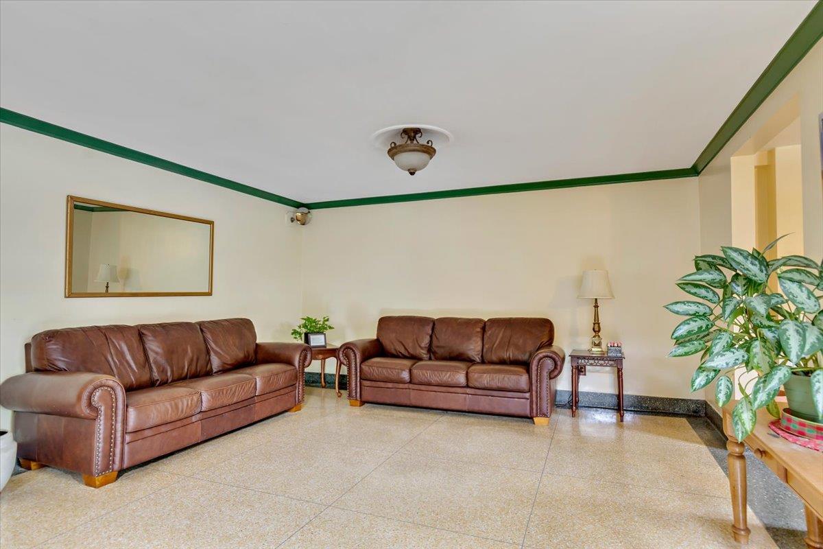 4265 Webster Avenue # 7D, Bronx, NY 10470
