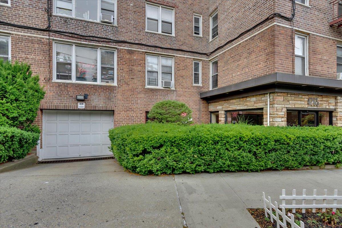 4265 Webster Avenue # 7D, Bronx, NY 10470