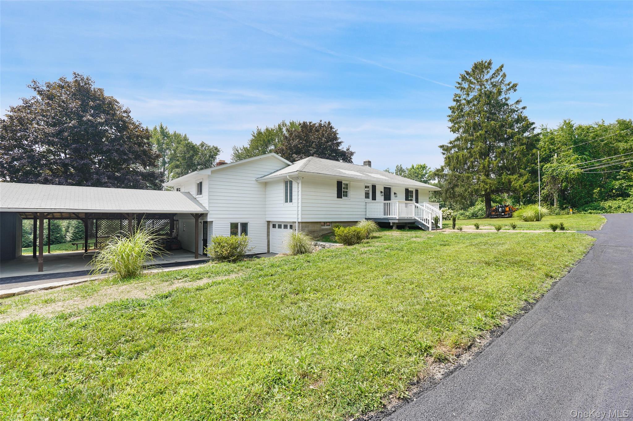 85 Harmony Hill Road, Pawling, NY 12564