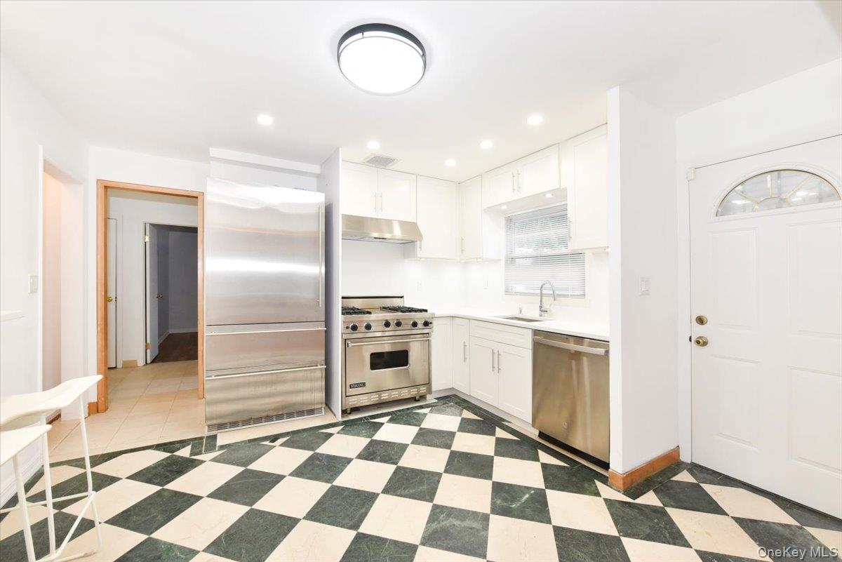 8601 Marengo Street, Holliswood, NY 11423