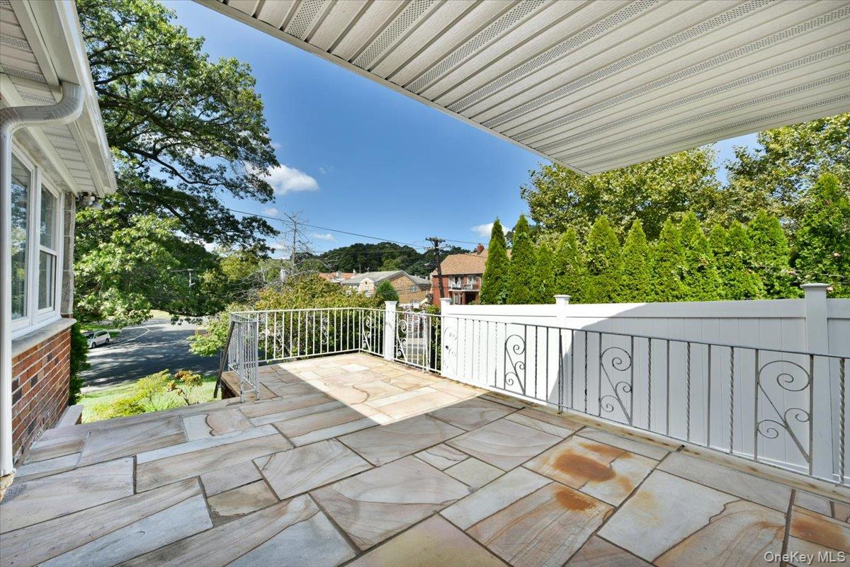 8601 Marengo Street, Holliswood, NY 11423