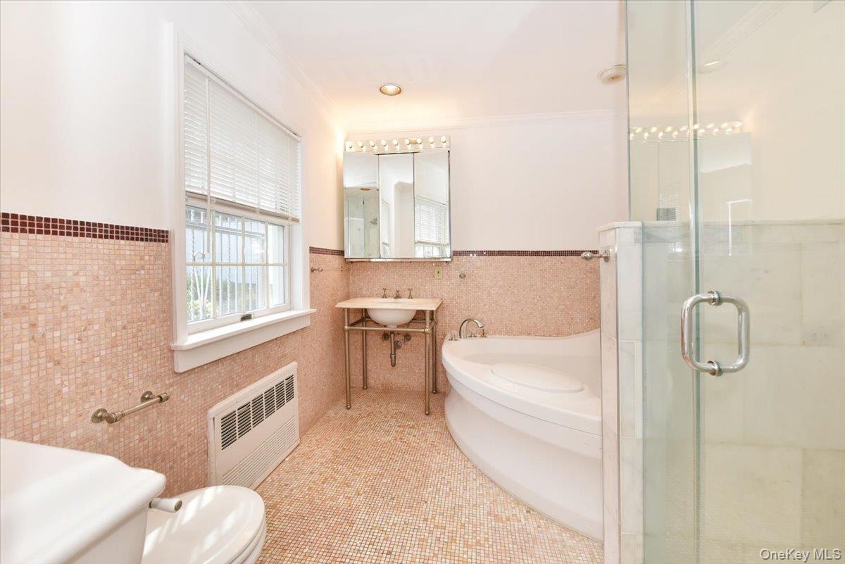 8601 Marengo Street, Holliswood, NY 11423