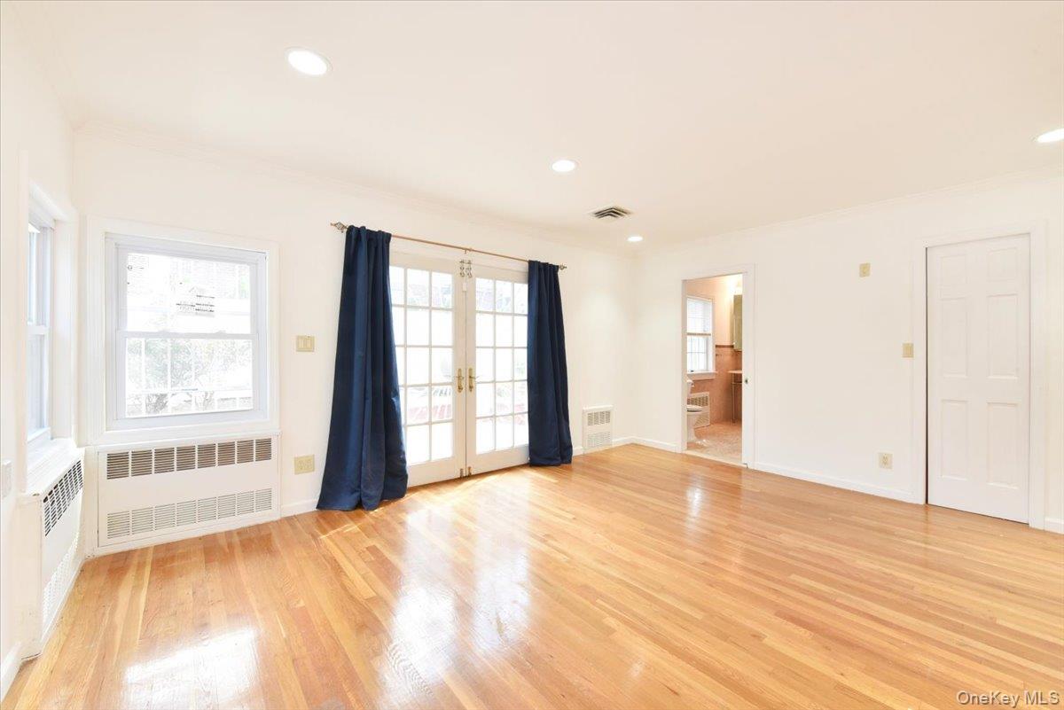 8601 Marengo Street, Holliswood, NY 11423