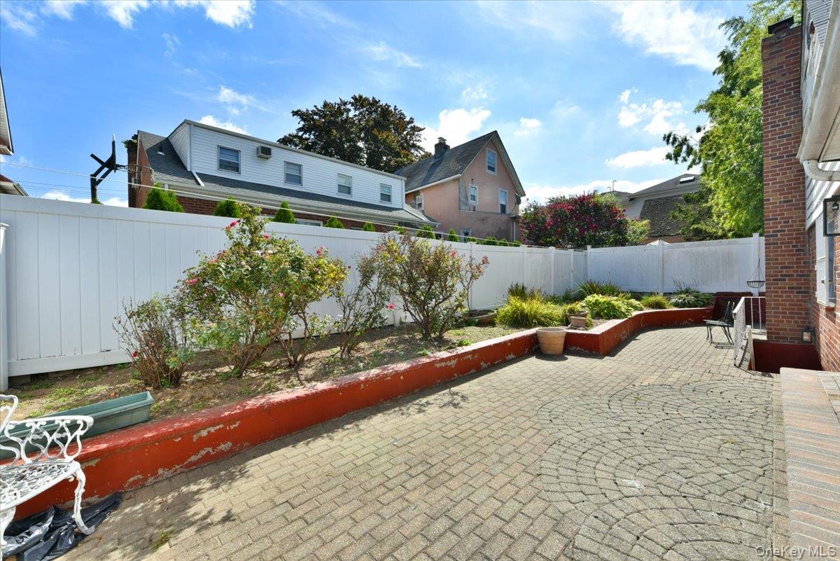 8601 Marengo Street, Holliswood, NY 11423