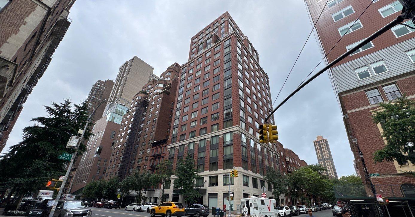 90 E End Avenue # 10B, New York (Manhattan), NY 10028