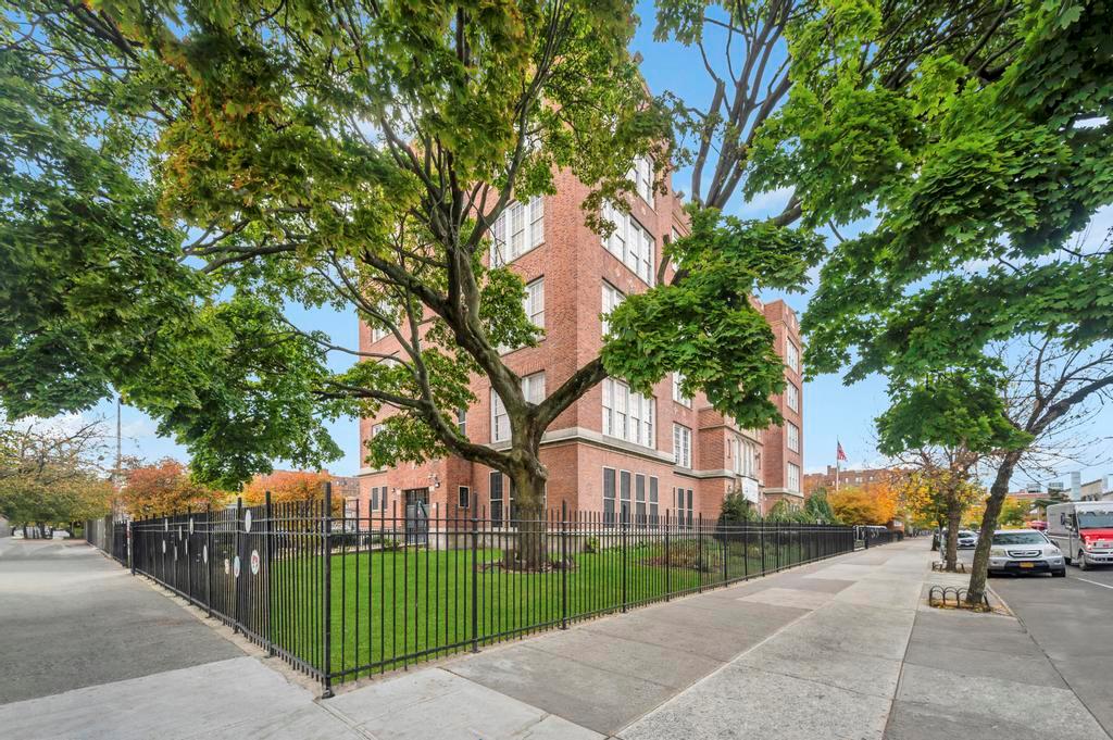 37-37 78th Street, Jackson Heights, NY 11372