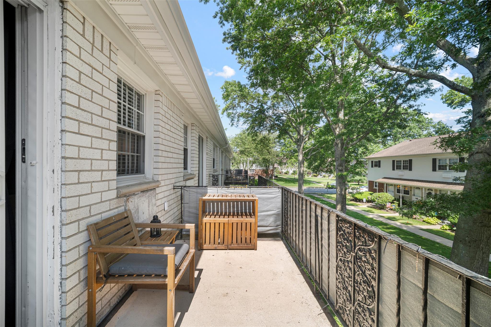 2413 Wilshire Lane # 2413, Oakdale, NY 11769