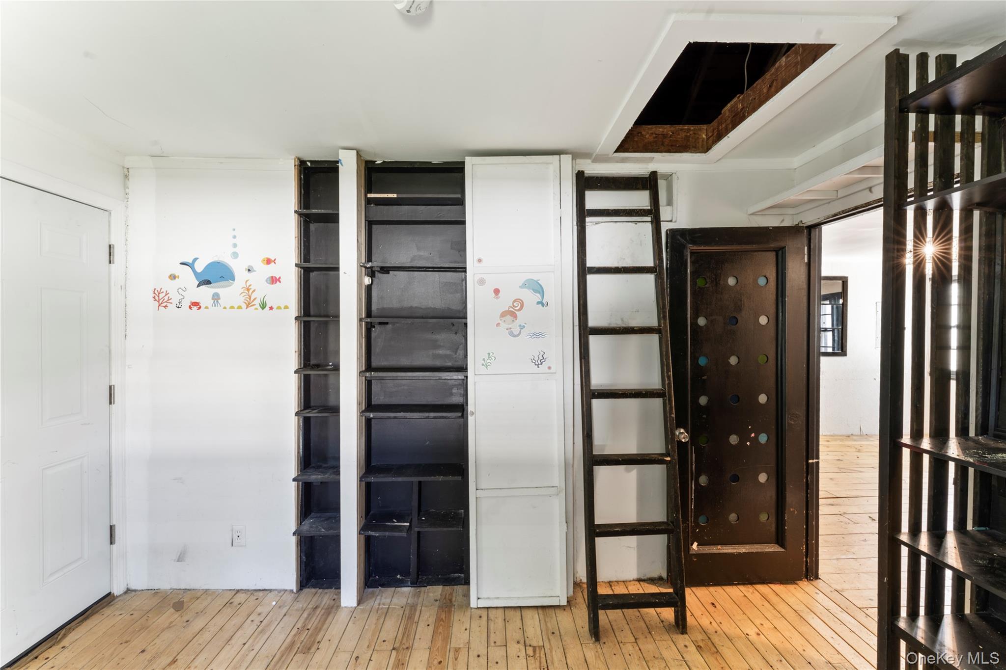 24 Poplar Street, Greenwood Lake, NY 10925