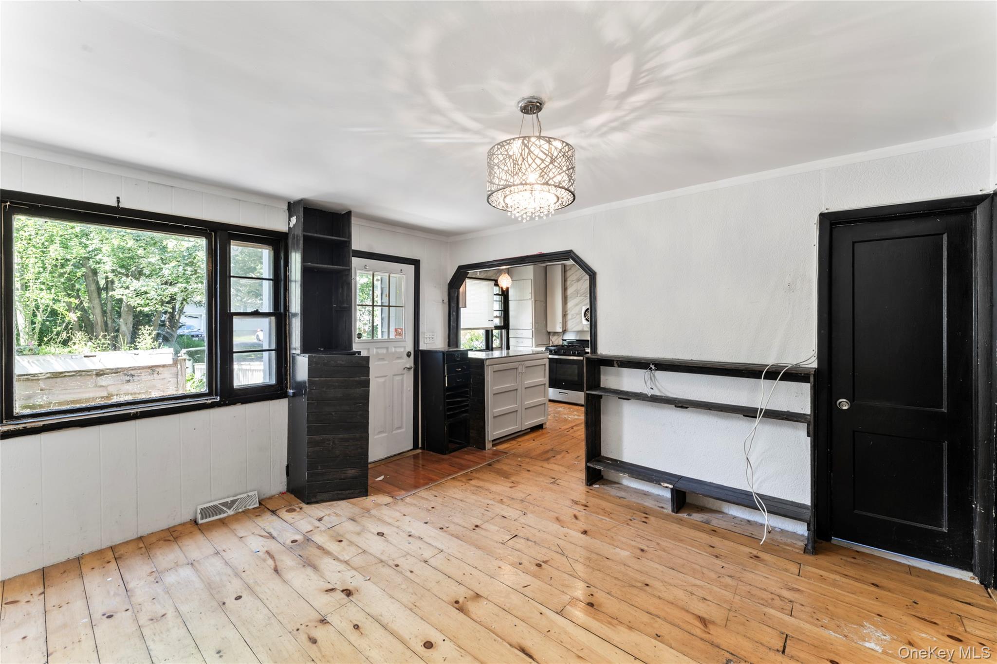 24 Poplar Street, Greenwood Lake, NY 10925