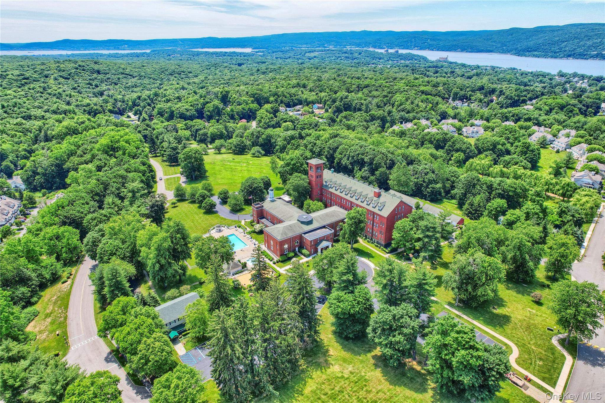 200 School House Road # 2C, Peekskill, NY 10566