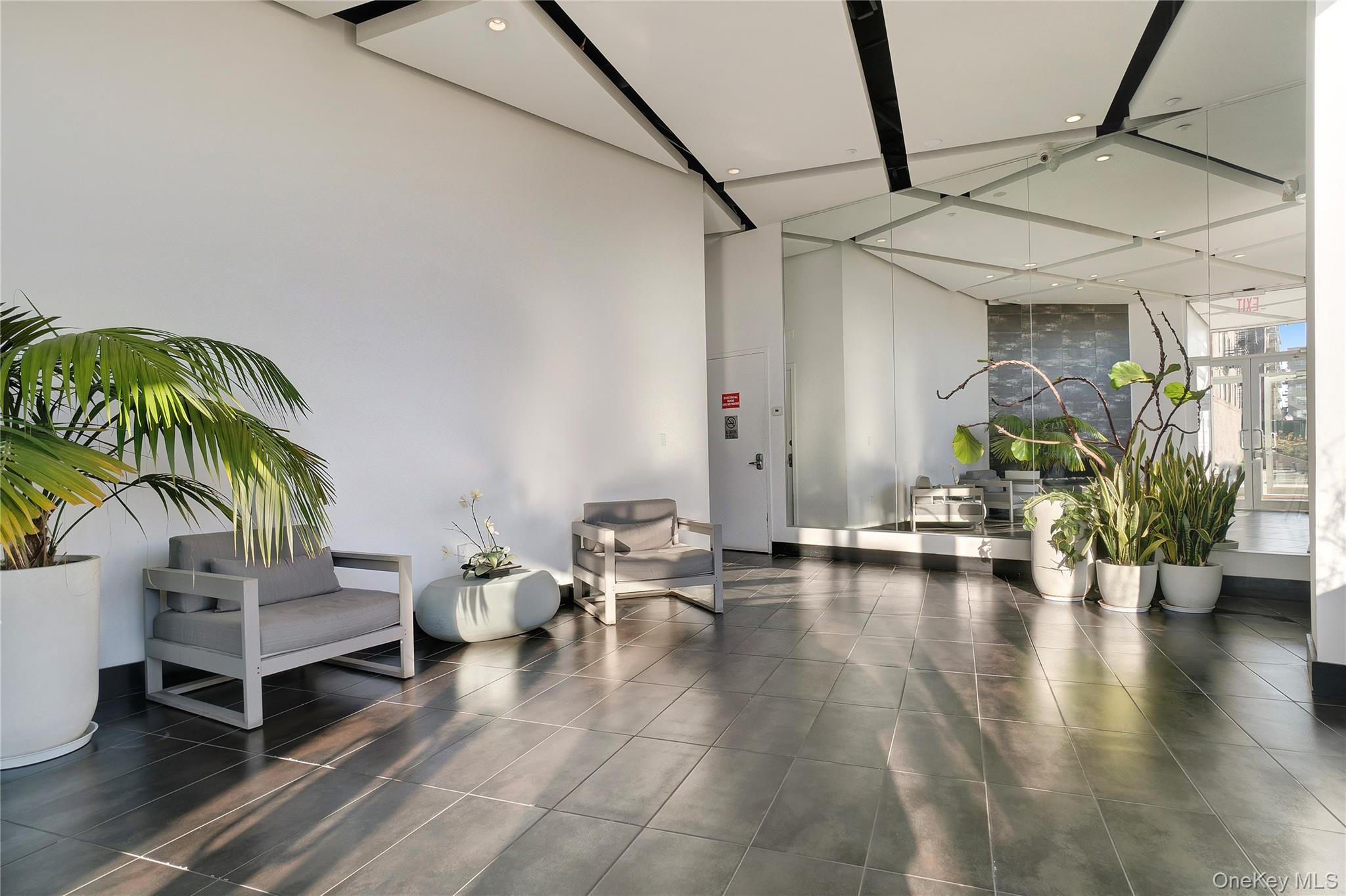 118-20 Ocean Promenade # 5D, Far Rockaway, NY 11694